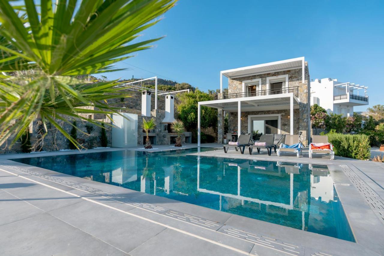Achlia Beach Villa Εξωτερικό φωτογραφία