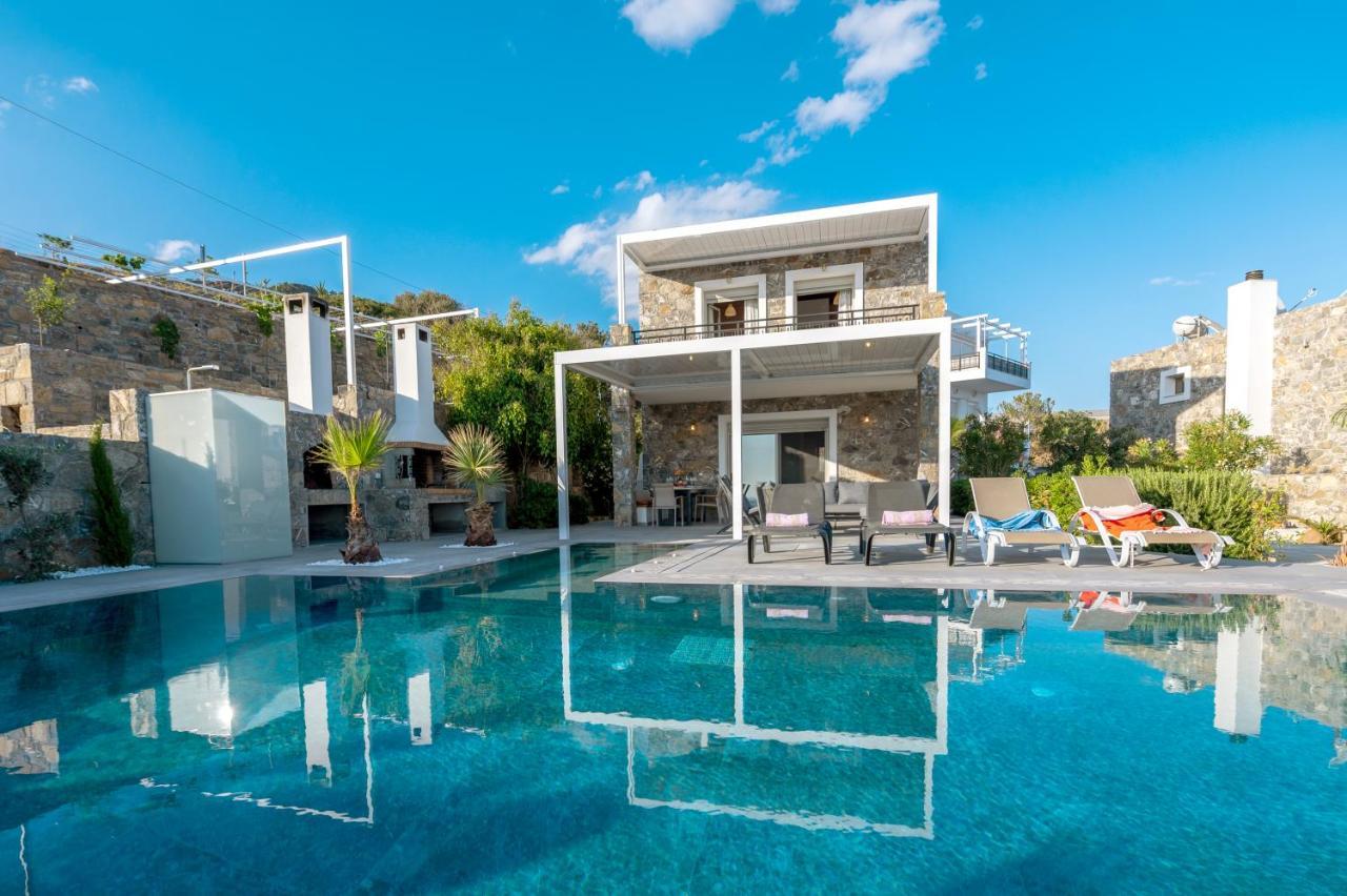 Achlia Beach Villa Εξωτερικό φωτογραφία