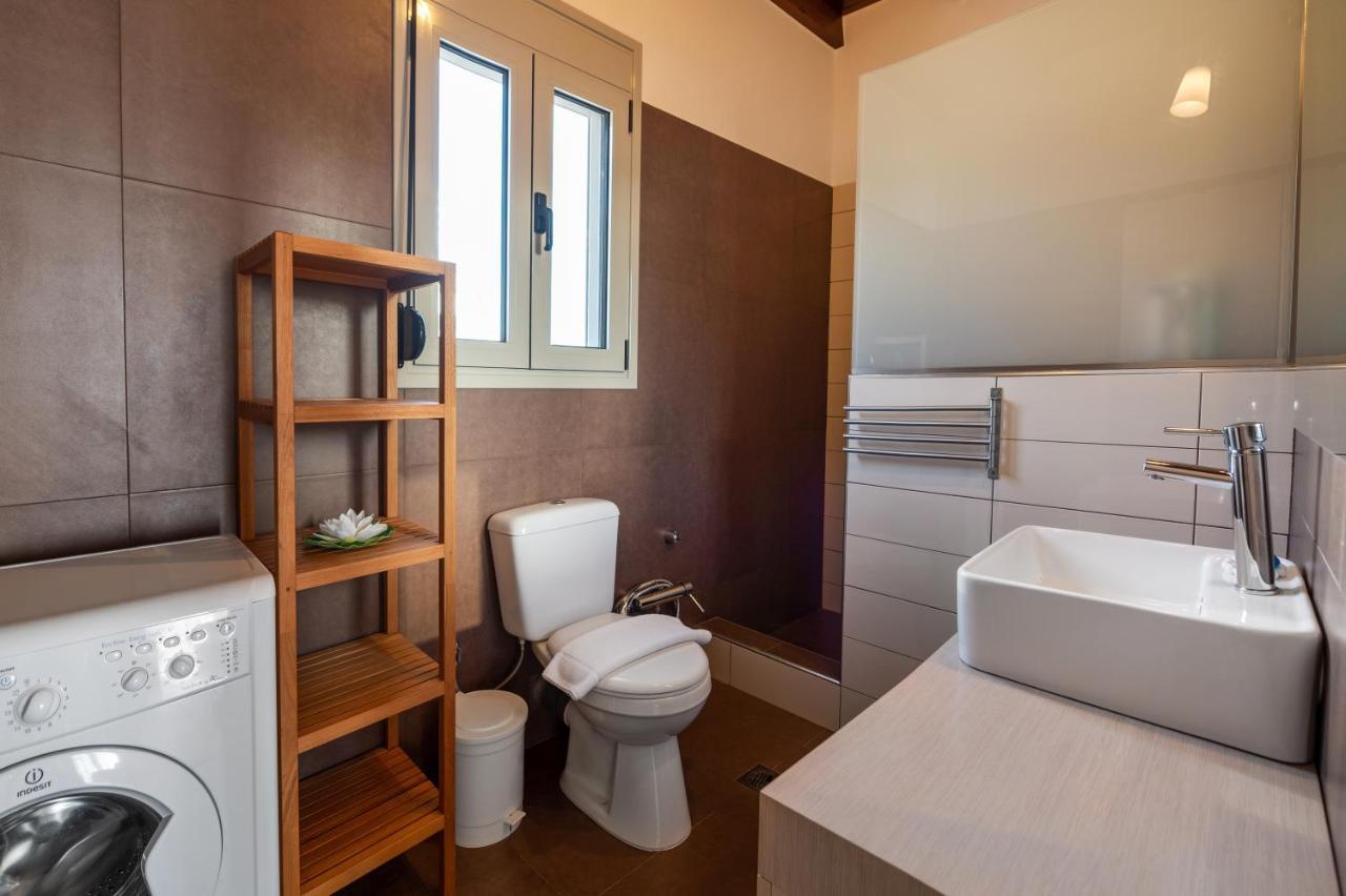 Achlia Beach Villa Εξωτερικό φωτογραφία